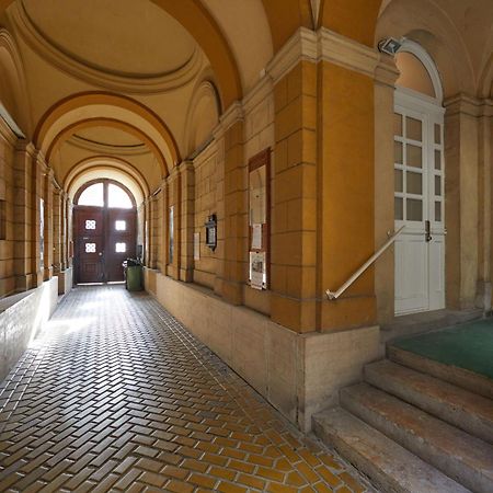 Fewo Oktogon Budapest Eksteriør billede